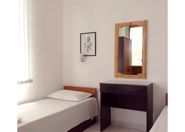 בית הארחה Yavorov 3*