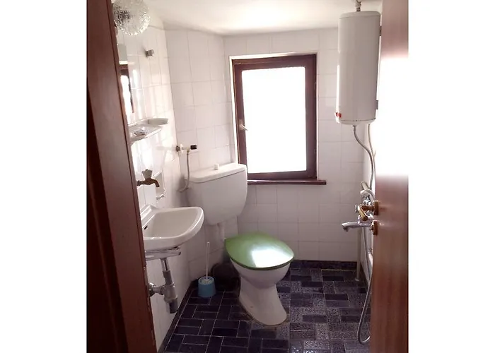 Yavorov בית הארחה 3*